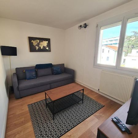 T2 Renove Avec Parking Gratuit Sur Place Apartment Valence  Ngoại thất bức ảnh